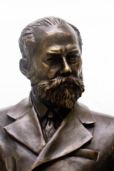 Скульптура Чайковского