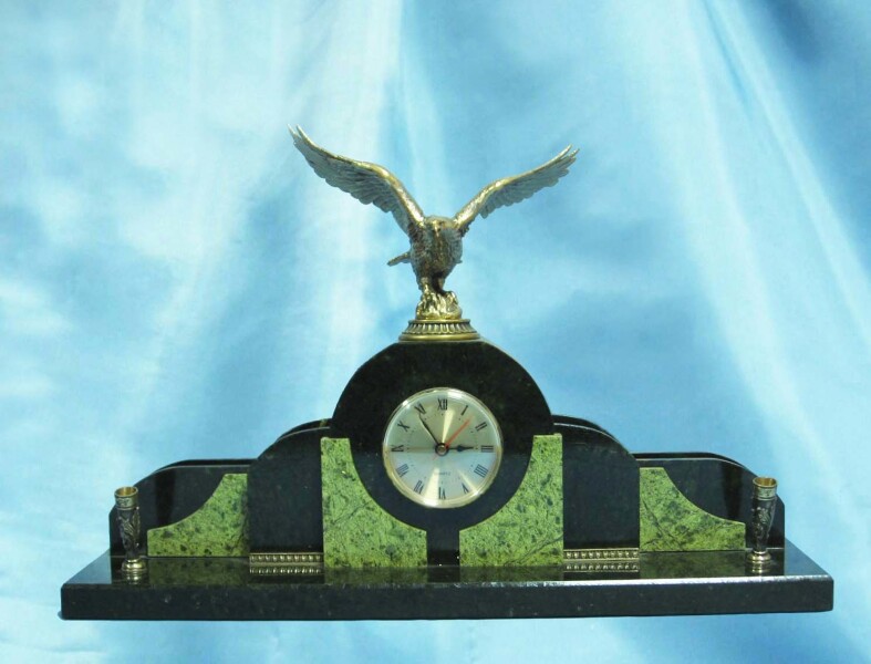 Часы-колонна "Орел"
